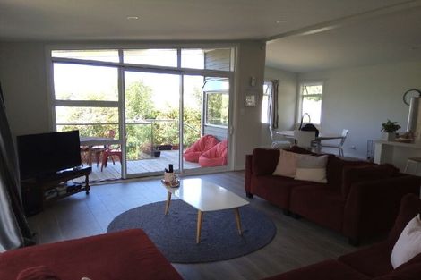 Photo of property in 15 Beacon Avenue, Campbells Bay, Auckland, 0630