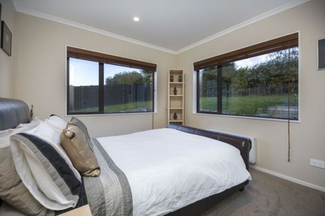 Photo of property in 26 Wautaiti Drive, Riverhead, 0820