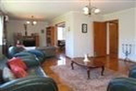 Photo of property in 122 Redwood Avenue, Tawa, Wellington, 5028