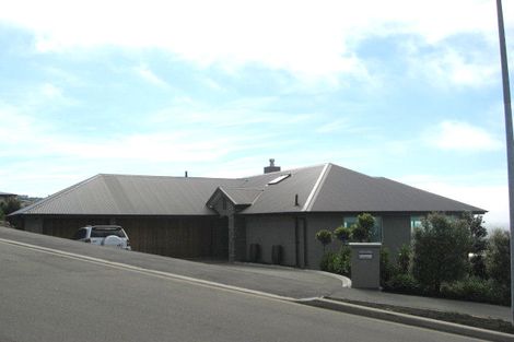 Photo of property in 140 Glenstrae Road, Redcliffs, Christchurch, 8081