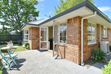 Photo of property in 10 Parade Court, Addington, Christchurch, 8024