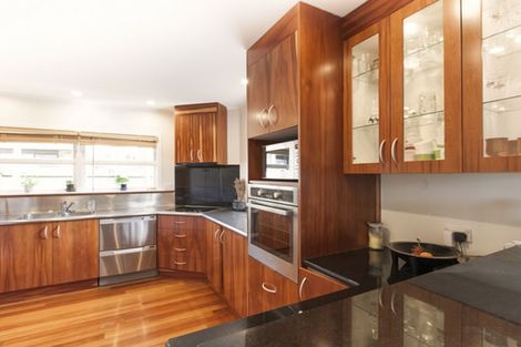 Photo of property in 1/179 Mokoia Road, Birkenhead, Auckland, 0626