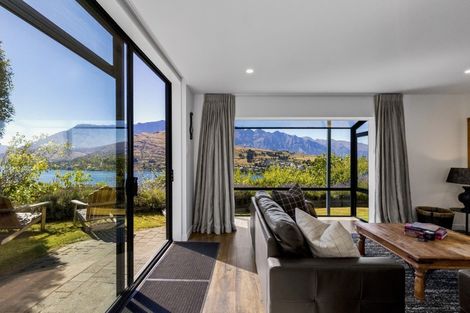 Photo of property in 5 Sunrise Lane, Queenstown, 9300