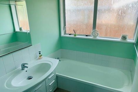 Photo of property in 9 Daytona Place, Parklands, Christchurch, 8083