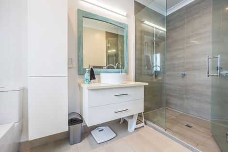 Photo of property in 76 Madison Terrace, Silverdale, 0932