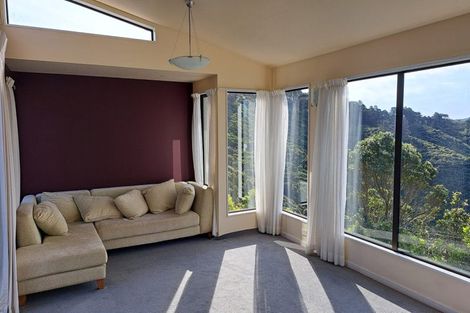 Photo of property in 36b Ashton Fitchett Drive, Brooklyn, Wellington, 6021