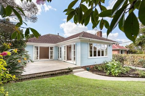 Photo of property in 14 Akehurst Avenue, New Lynn, Auckland, 0600