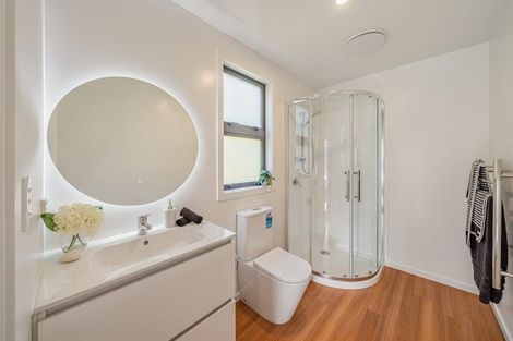 Photo of property in 8/60 Akatarawa Road, Brown Owl, Upper Hutt, 5018