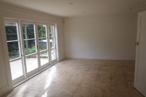 Photo of property in 42 Bassett Road, Remuera, Auckland, 1050