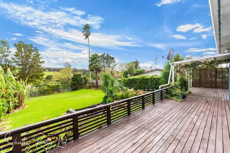 Photo of property in 9 Whaka Street, Maungaturoto, 0520