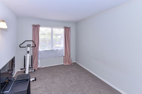 Photo of property in 2/11 Berwyn Avenue, Takanini, 2112