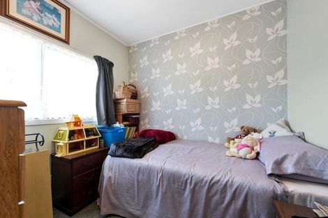 Photo of property in 1/1067 Fergusson Drive, Clouston Park, Upper Hutt, 5018