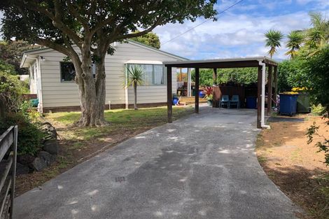 Photo of property in 1/6 Holman Road, Te Atatu Peninsula, Auckland, 0610