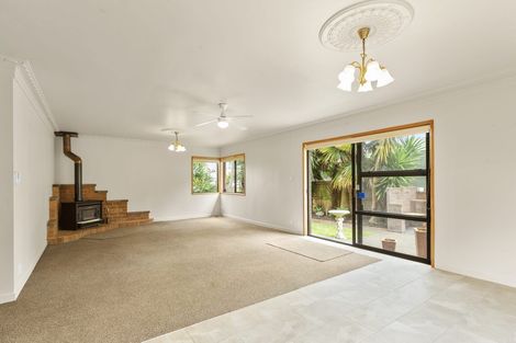 Photo of property in 1/51 Roseberry Avenue, Birkenhead, Auckland, 0626