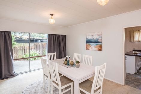 Photo of property in 3 Belvedere Avenue, Waikanae, 5036