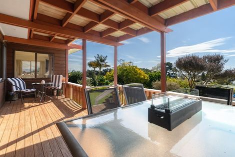 Photo of property in 5 Holmburn Street, Welcome Bay, Tauranga, 3112