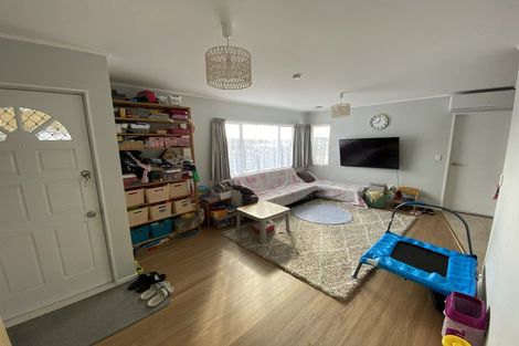 Photo of property in 2 Solea Road, Sunnyvale, Auckland, 0612