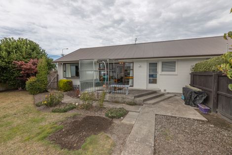 Photo of property in 2/81 Briggs Road, Shirley, Christchurch, 8052