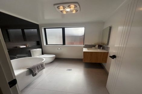 Photo of property in 2/3 Sundown Crescent, Melville, Hamilton, 3206