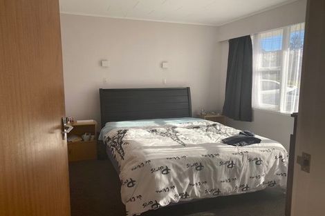 Photo of property in 2 Allen Road, Raumati Beach, Paraparaumu, 5032