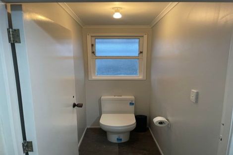 Photo of property in 28 Gem Street, Pukehangi, Rotorua, 3015