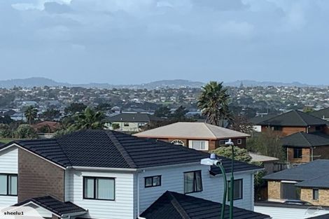 Photo of property in 12 San Casello Rise, Henderson, Auckland, 0612