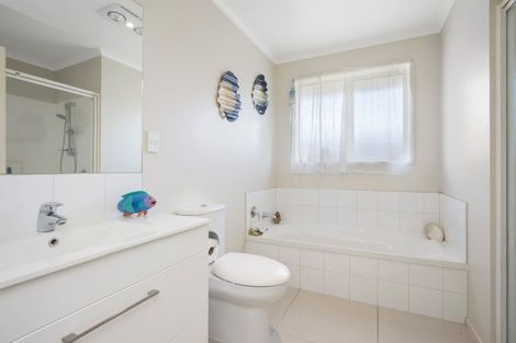 Photo of property in 4 Preston Drive, Katikati, 3129