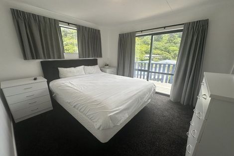 Photo of property in 60 Wairau Road, Picton, 7220