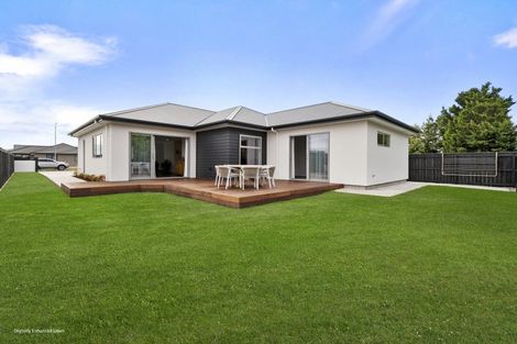Photo of property in 4 Kiwitea Grove, Feilding, 4702
