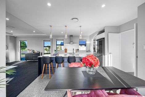 Photo of property in 73 Dynes Road, Rolleston, 7615