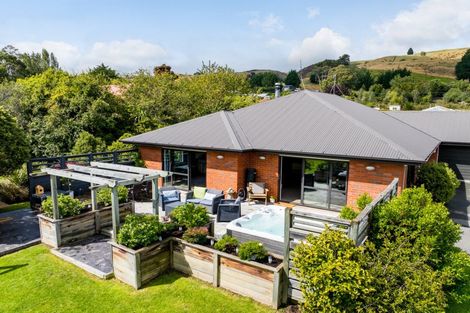 Photo of property in 48 Douglas Street, Allanton, Mosgiel, 9092