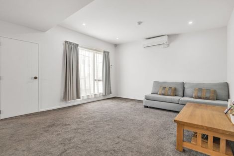 Photo of property in 6 Manahau Lane, Flat Bush, Auckland, 2019