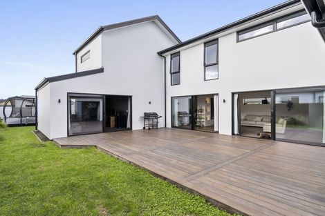Photo of property in 6 Timara Crescent, Marshland, Christchurch, 8083