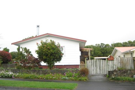 Photo of property in 37 Mace Street, Waitara, 4320