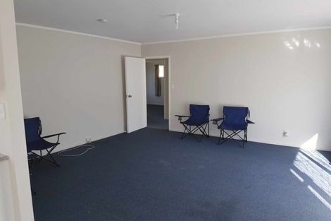Photo of property in 148 Waimumu Road, Massey, Auckland, 0614
