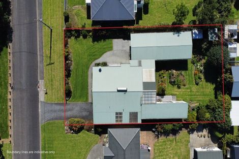 Photo of property in 8 Seaview Avenue, Te Puru, Thames, 3575