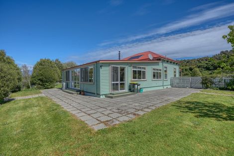 Photo of property in 59 Back Creek Road, Ruatapu, Hokitika, 7883