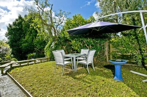 Photo of property in 37 Seon Place, Birkdale, Auckland, 0626