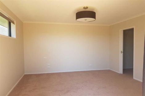 Photo of property in 18 Keene Drive, Bell Block, New Plymouth, 4312