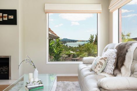Photo of property in 24 Copperfield Terrace, Mellons Bay, Auckland, 2014