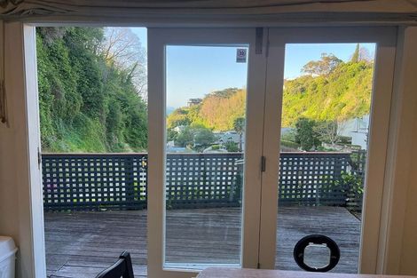 Photo of property in 98 Milton Road, Bluff Hill, Napier, 4110