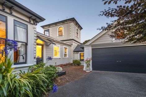 Photo of property in 41 Drummond Street, Mount Cook, Wellington, 6021