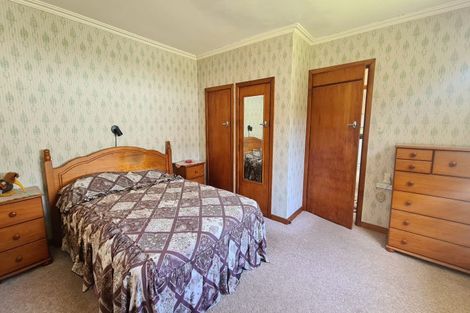 Photo of property in 20 Dieffenbach Street, Opunake, 4616