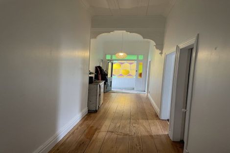 Photo of property in 25 Brentwood Avenue, Mount Eden, Auckland, 1024