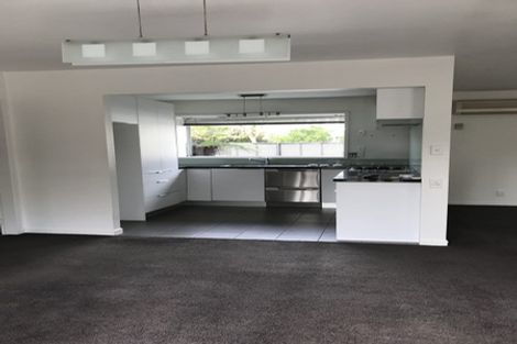 Photo of property in 2/56 Wroxton Terrace, Merivale, Christchurch, 8014