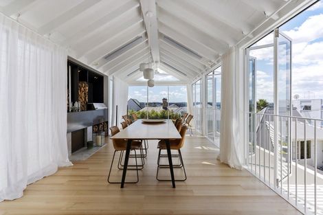 Photo of property in 28 St Marys Road, Saint Marys Bay, Auckland, 1011