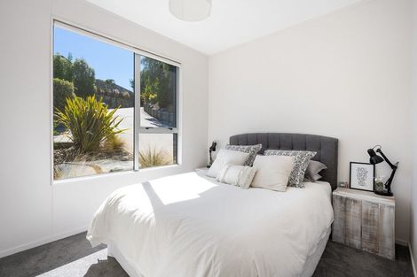 Photo of property in 17 Hillview Place, Wanaka, 9305