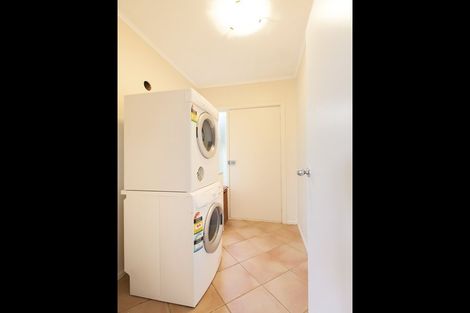 Photo of property in 1/179 Mokoia Road, Birkenhead, Auckland, 0626