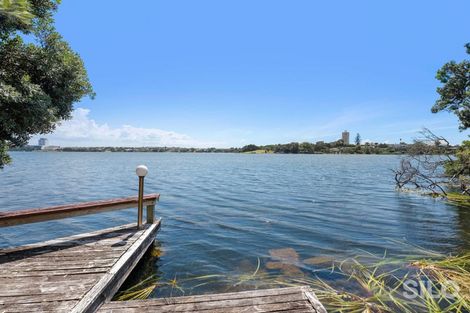 Photo of property in 1/248 Hurstmere Road, Takapuna, Auckland, 0622