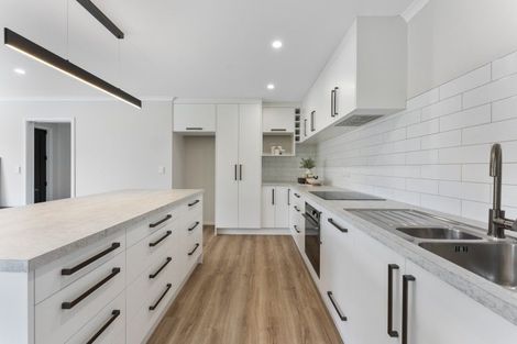 Photo of property in 28 East Street, Terrace End, Palmerston North, 4410